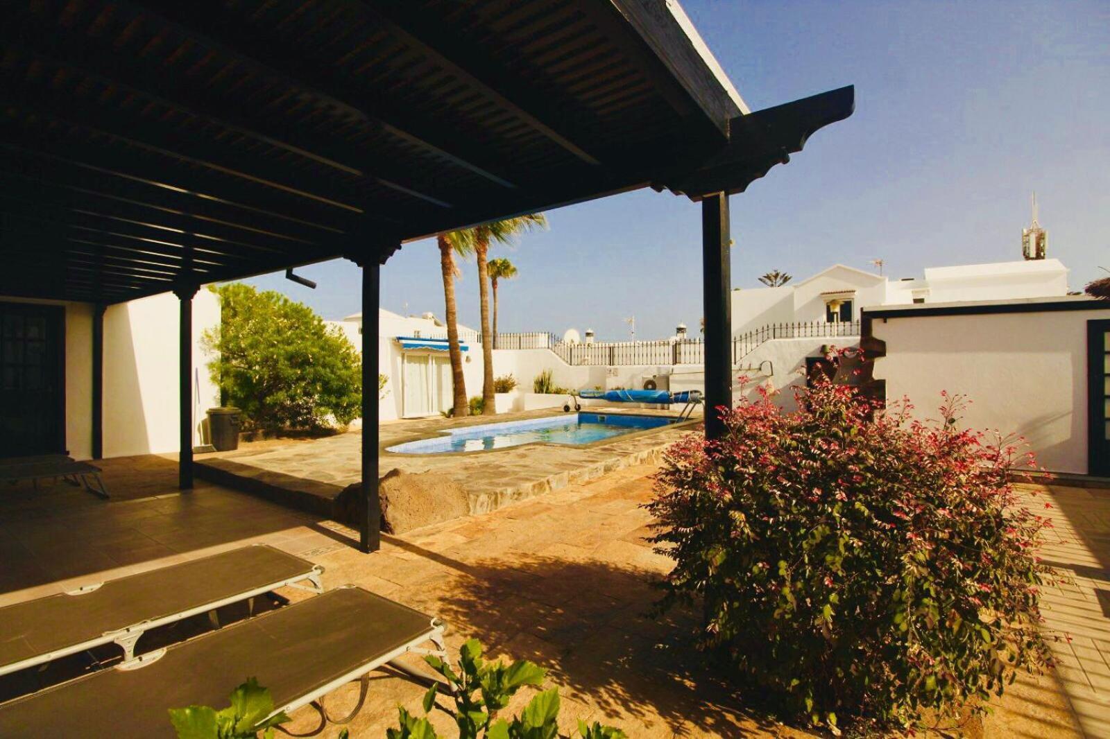 Luxury Villa Alfred Puerto del Carmen  Exterior photo