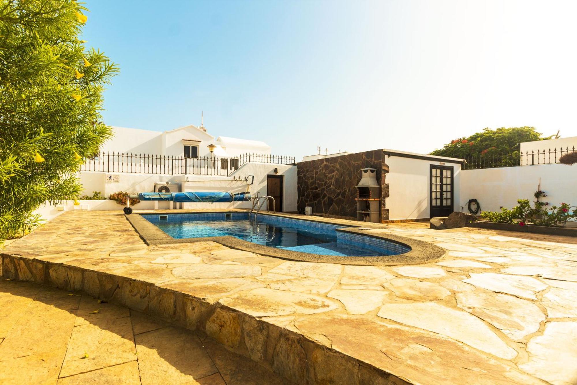 Luxury Villa Alfred Puerto del Carmen  Exterior photo